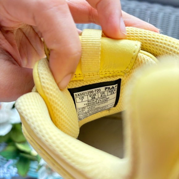 Fila Yellow Sneakers - Picture 4 of 6